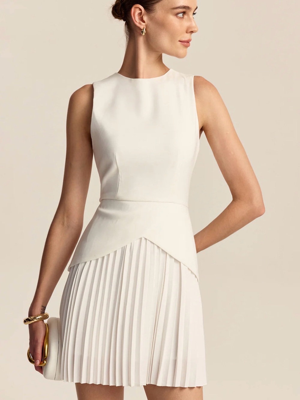 Sleeveless White Pleated Peplum Dress - Pleated Hem Mini Dress - size L - NWT